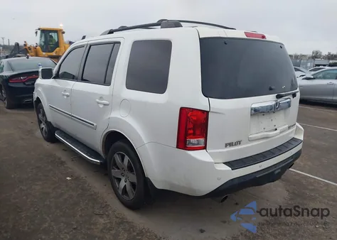 2014 Honda Pilot Touring z USA, uszkodzony, nr VIN 5FNYF3H9XEB004409